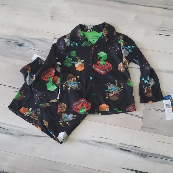NWT Boys Minecraft Pajamas size 6 - Picture 1 of 5